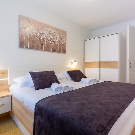 Apartman Angolo Verde 비지나다 외부 사진